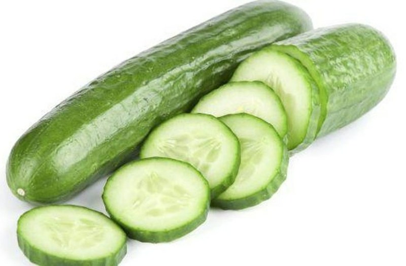 वजन कम करना है तो खाने में शामिल करें कुकुंबर