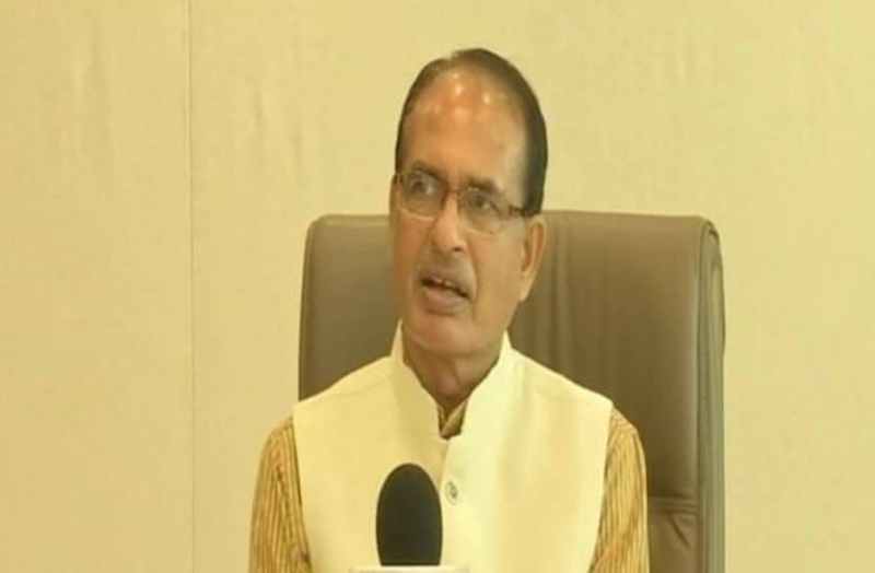 सीएम ने कहा- केवल संडे को रहेगा लॉकडाउन, जिन जिलों में संक्रमण ज्यादा वहां भेजा गया दल