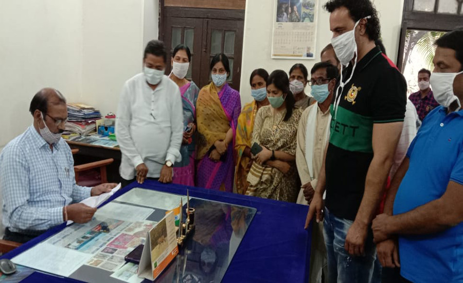 कांग्रेस जिलाध्यक्ष ने जिला पंचायत उपाध्यक्ष पद से दिया इस्तीफा, कहा- मेरे लिए ये गर्व की बात