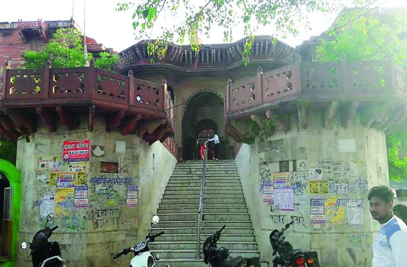 देश भर में भव्यता और नक्काशी का अद्भुत नमूना है सैपऊ महादेव मंदिर