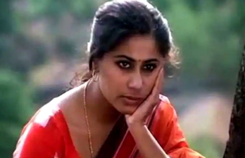 smita_patil.jpg