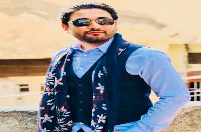 संजय ने सजाया ‘वैष्णव जन तो तेने कहिए’ का गुलदस्ता