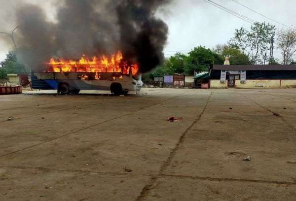 baran news, baran police, chhabra ruskus, police petroling, curfew, धारा 144, firing, fire