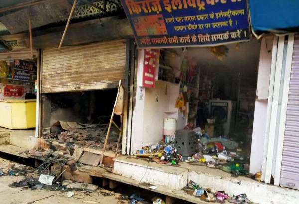 baran news, baran police, chhabra ruskus, police petroling, curfew, धारा 144, firing, fire