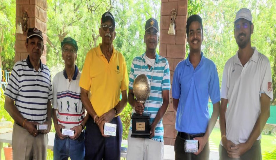 SPORTS---सूर्यवीर ने जीता गोल्फ कप