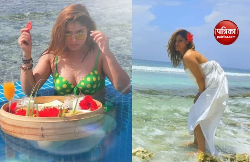 Arti Singh Maldives Pics-04-15_08-57-15.jpg