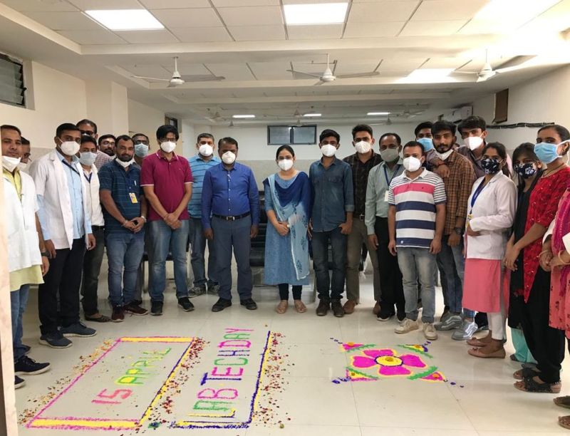 ‘कोरोना के दौरान सैंपलिंग व अन्य जांचों में लैब टीम की सराहनीय भूमिका रही’