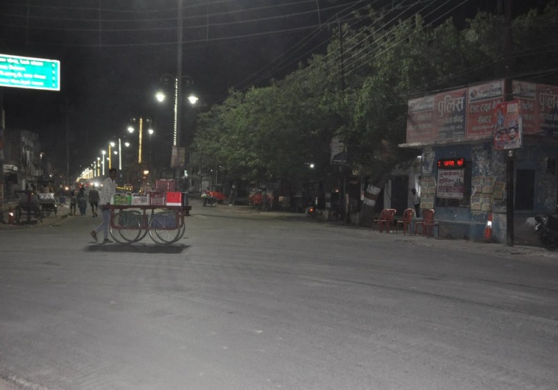 कोविड संक्रमण के बीच वीकेंड कर्फ्यू का ऐलान, शराब समेत यह दुकानें रहेंगी बंद, जानें क्या है नियम