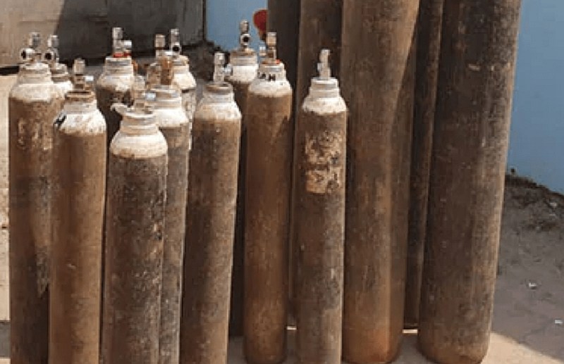 oxygen cylinder