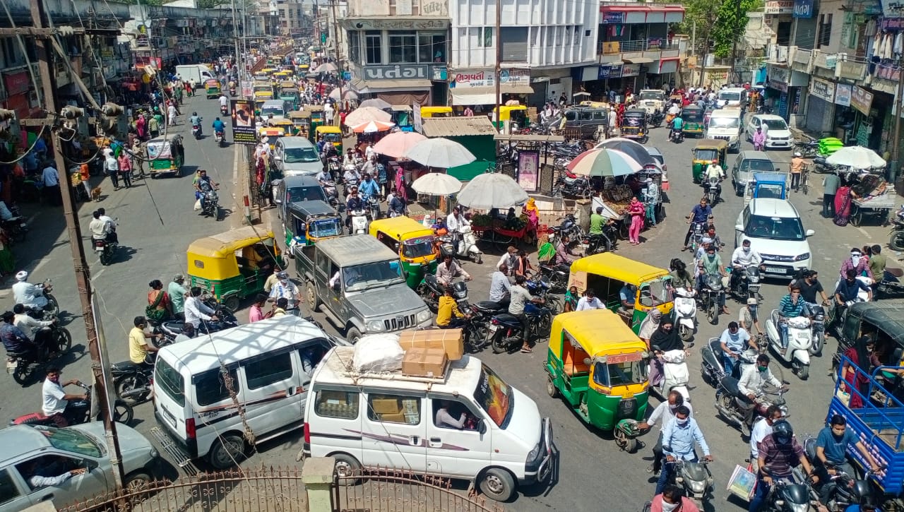 Gujarat: पाटण जिले में आज से लॉकडाउन लगाने का फैसला