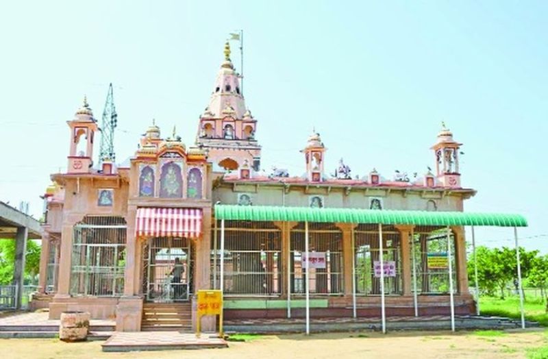 श्री माणा बाबा धाम के नाम से है प्रसिद्ध लाखनी गांव