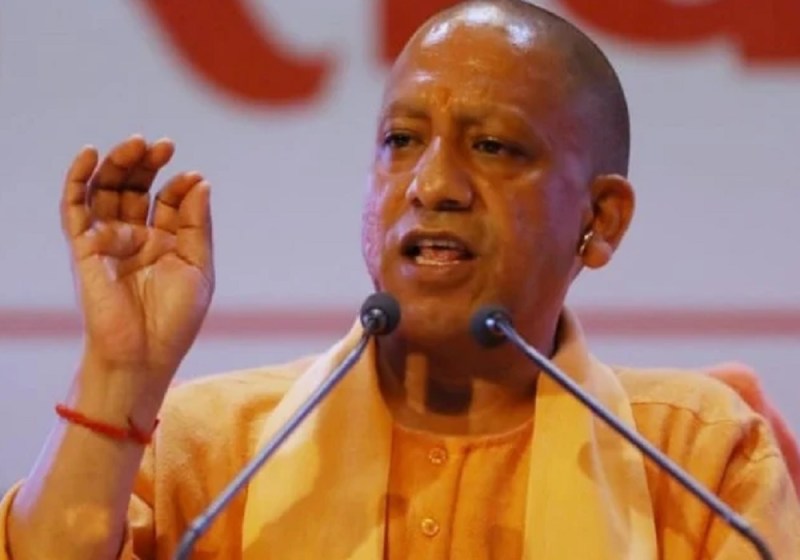 यूपी में कंपलीट लॉकडाउन अभी नहीं, सीएम योगी ने कहा, सख्ती संग वीकेंड लॉकडाउन रहेगा जारी