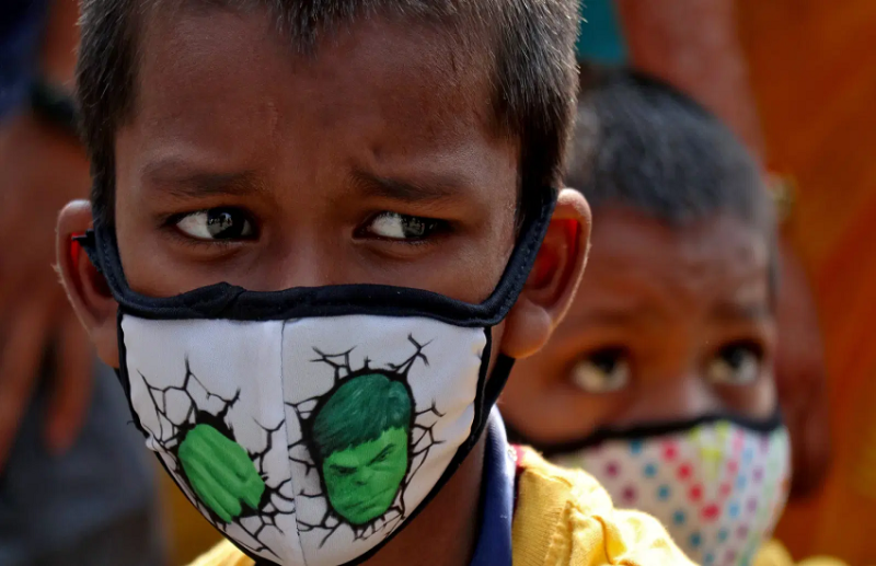 भारत में काल बना कोरोना, हर घंटे 10 हजार से ज्यादा केस, 60 लोगों की मौत