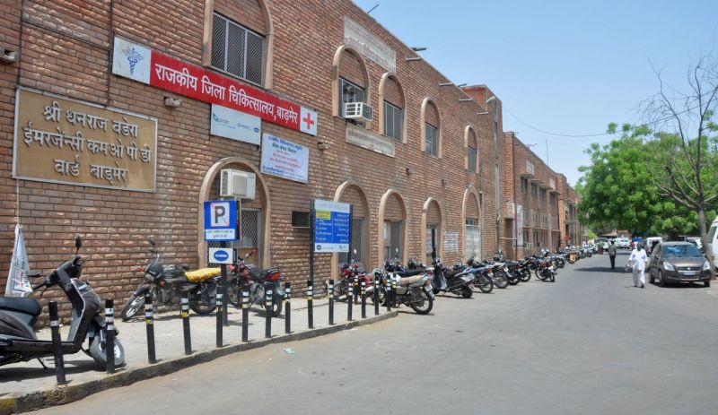 कोरोना: कोविड डेडिकेटेट में बदल सकता है जिला अस्पताल, निजी में शिफ्ट किए जाएंगे अन्य बीमारियों के भर्ती मरीज