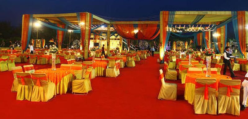 खुंटे गड़ रहे ना कड़छे चल रहे, कैसे होगा गुजारा?