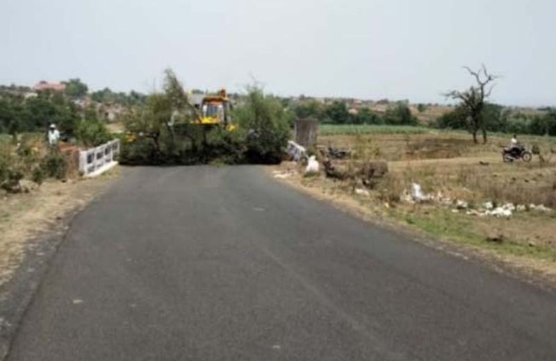 निपाणी पुलिस ने बंद की कर्नाटक की सीमा