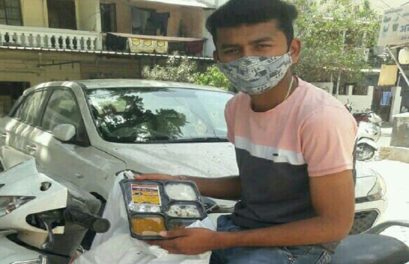 गुजरात-राजस्थान मैत्री संघ कर रहा कोरोना मरीजों की मदद: होम क्वारंटाइन मरीजों के घर पहुंचा रहे पौष्टिक भोजन