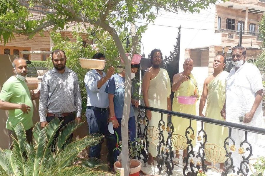 ज़ैन संतों ने किया 'पक्षी मित्र अभियान सप्ताह का आगाज