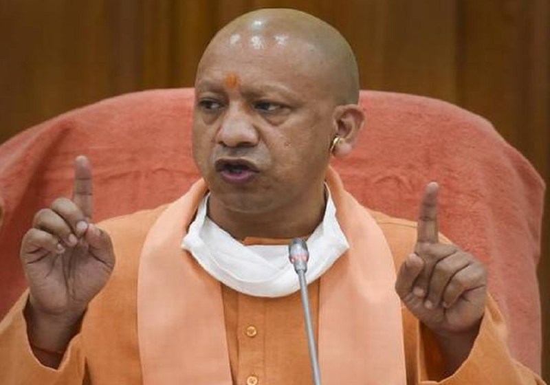 सीएम योगी का ऐलान, कोरोना मरीज को सरकारी अस्पताल में बेड नहीं तो निजी में कराएं इलाज, खर्च देगी सरकार