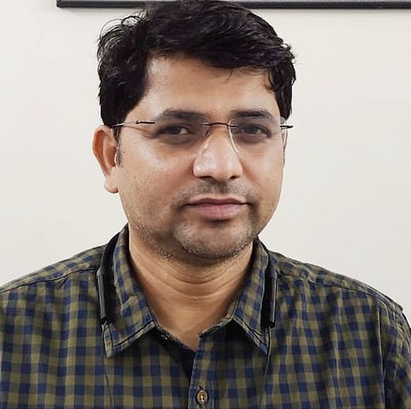 सीएमएचओ डा.खराडी हुए संक्रमित, लग चुके है दोनों डोज