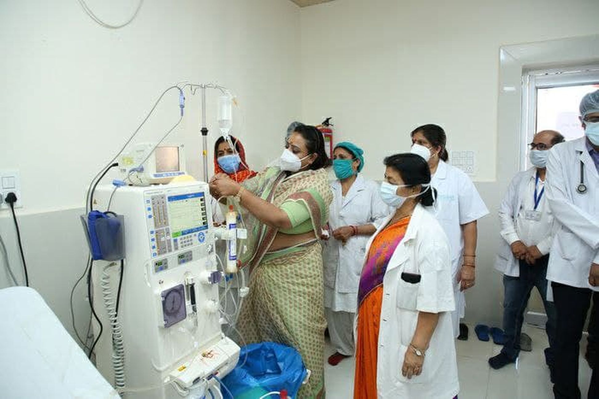 मंडोर अस्पताल में डायलेसिस की दो यूनिट शुरू, पहले दिन 2 मरीजों को राहत
