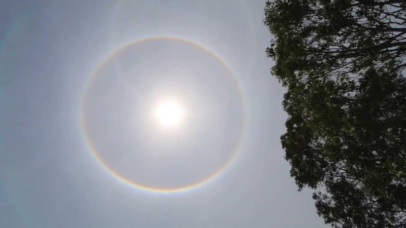 rainbow ring around sun