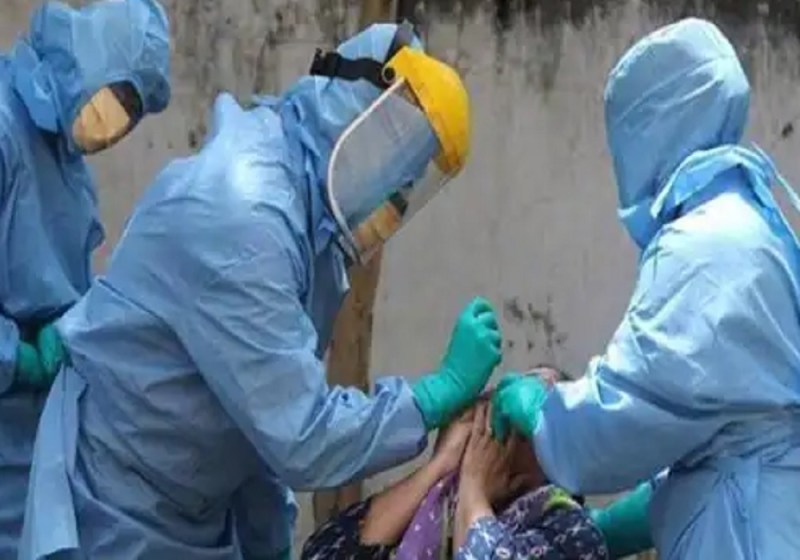 UP Coronavirus Update : कोरोना वायरस के नए आंकड़ों ने जनता को चौंका दिया, दो राहत भरी खबर सुन मुस्कुराए लोग