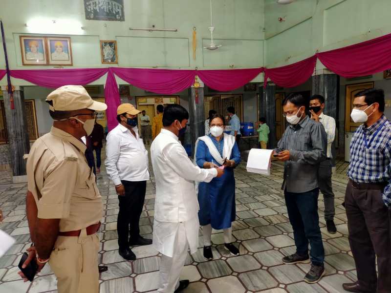 विवाह समारोह में थे 100 से अधिक लोग, पच्चीस हजार जुर्माना लगाया