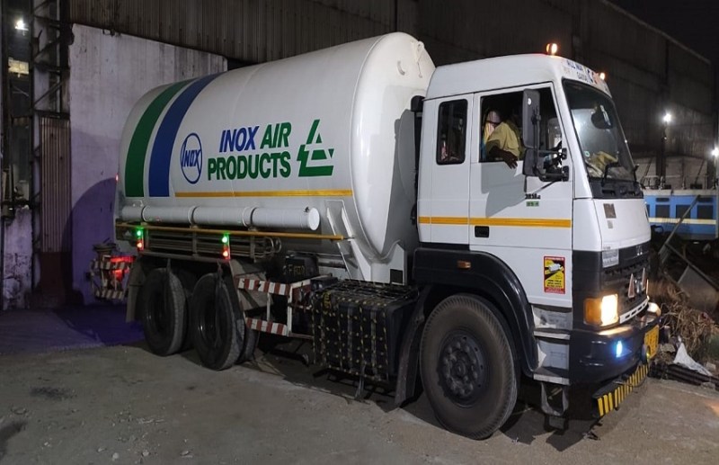 IAS, IPS officer engaged in oxygen supply management