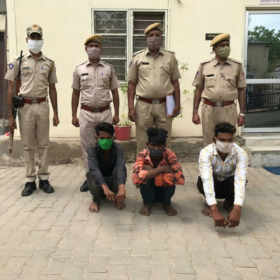 महिला से बैग लूट के दो और आरोपी गिरफ्तार