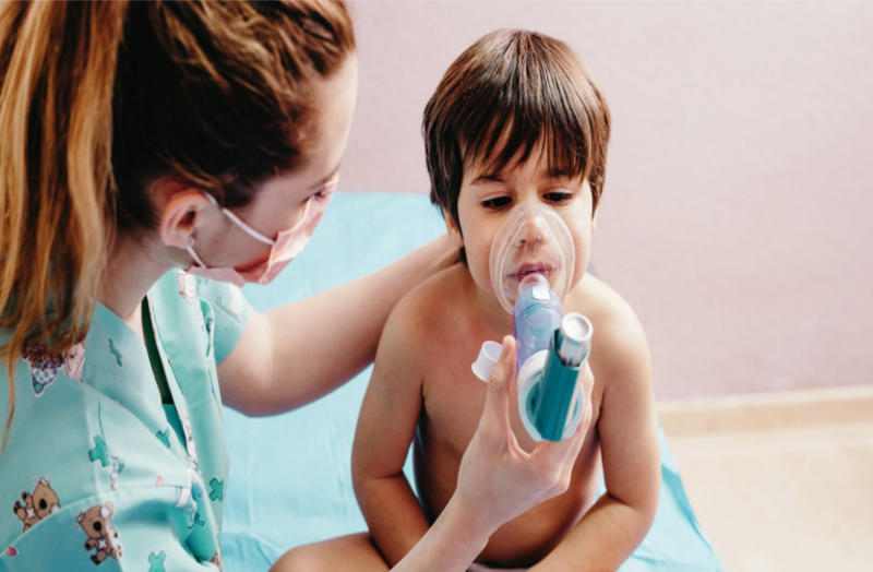 केंद्र ने जारी की गाइडलाइन, हल्के लक्षण वाले बच्चों का घर पर इलाज संभव