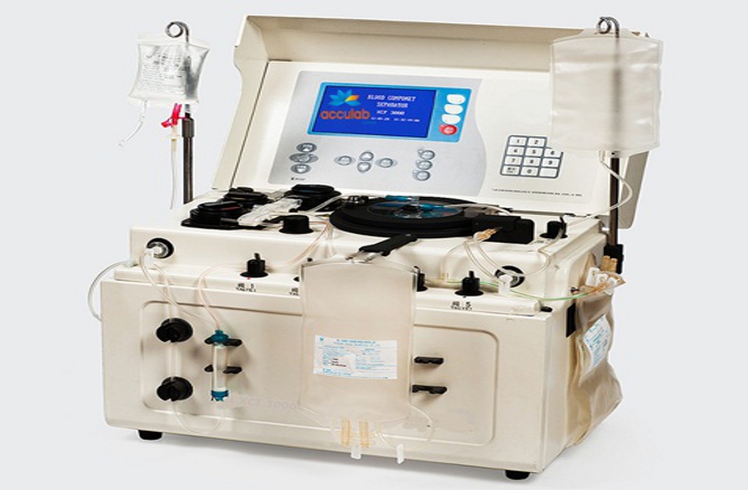 Blood component separator machine