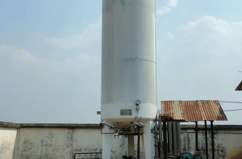 Oxygen plant 12 worker found corona positive