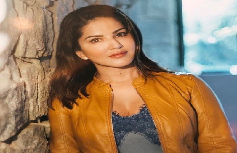Sunny Leone Encourage Fans To Take Vaccine Against Covid-19