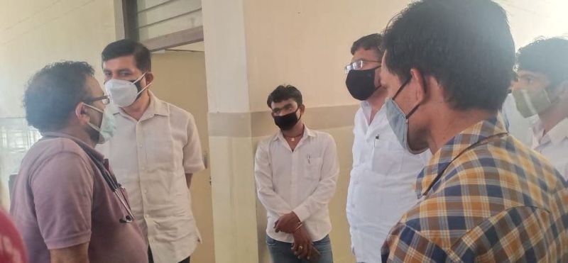 राजस्वमंत्री ने किया चिकित्सा संस्थानों का निरीक्षण, व्यवस्था सुधार के निर्देश