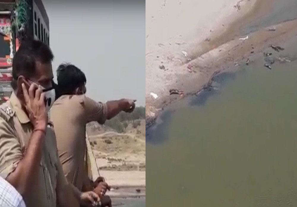 Dead bodies floating in yamuna river