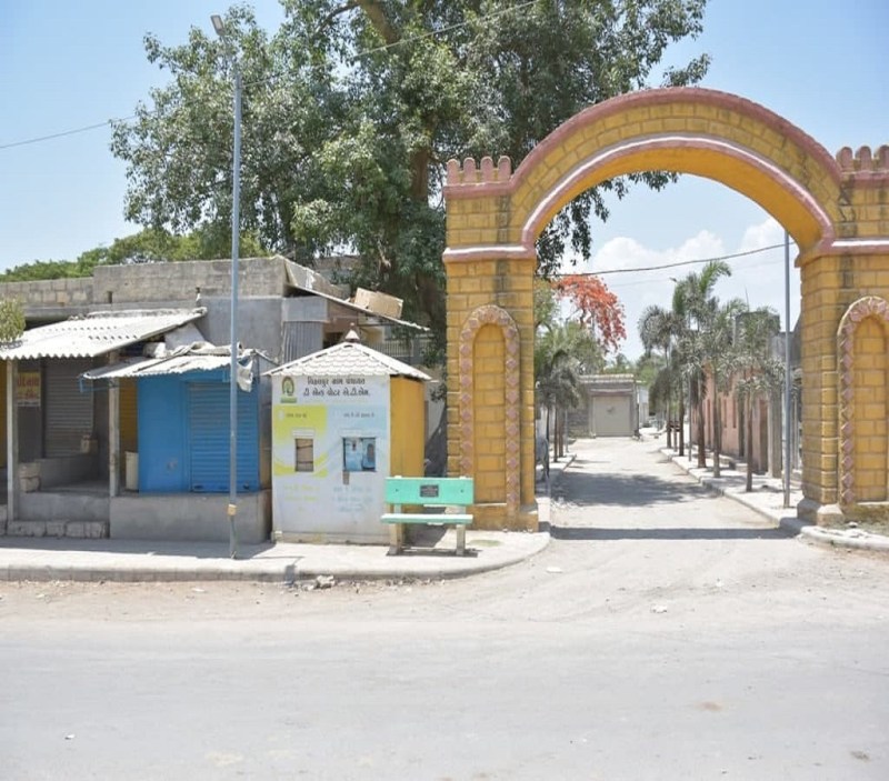 गिर-सोमनाथ: कोरोना रोकने को विठ्ठलपुर गांव में कड़े प्रतिबंध, ग्रामीणों ने खुद की ऑक्सीजन से लेकर गाड़ी तक की व्यवस्था