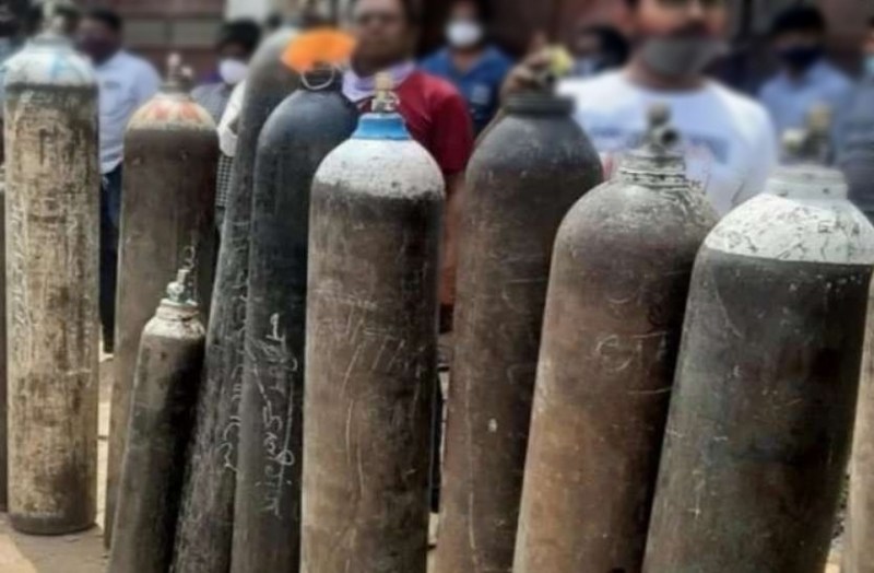 oxygen cylinder precautions