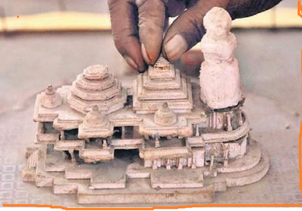 अयोध्या में राम मंदिर प्रगति रिपोर्ट जानें, कोविड प्रोटोकॉल के साथ बिछाई गयी नींव की दूसरी लेयर