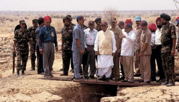 Today Histroy 11 May Indian announce pokhran nuclear test succesfuly in rajasthan 
