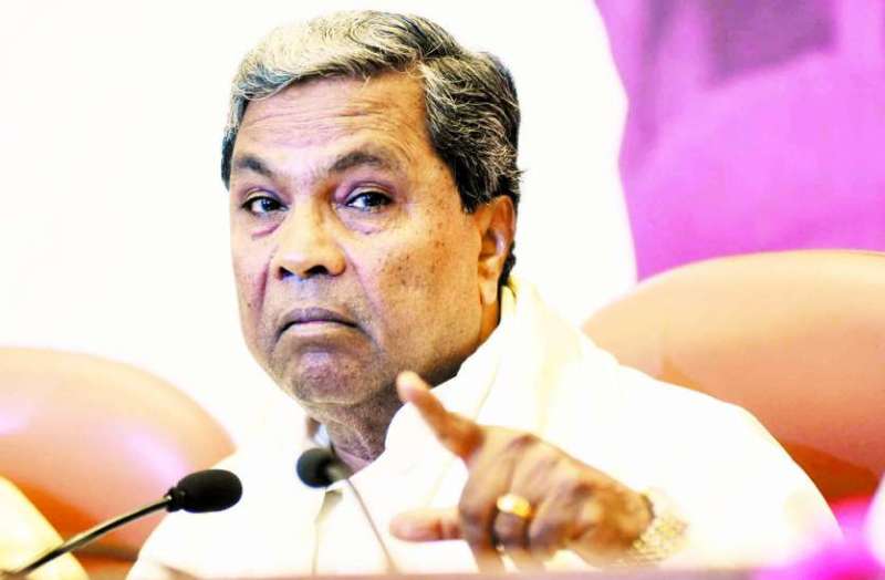 टीकाकरण की मंथर गति पर सिद्धरामय्या नाराज