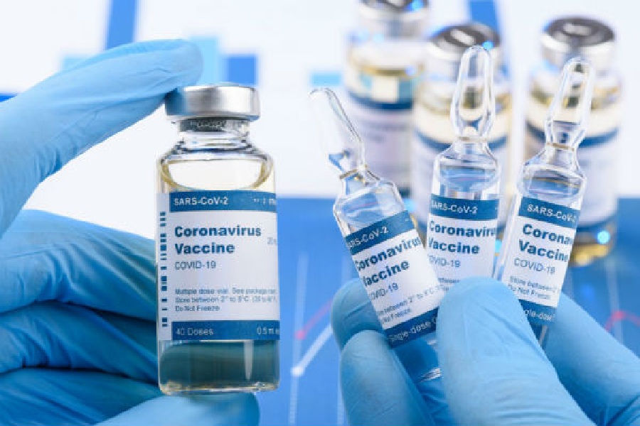 आपकी बात, क्या टीकाकरण केंद्रों की अव्यवस्था से कोरोना का खतरा बढ़ गया है?