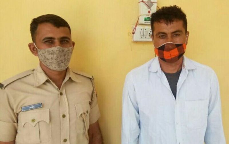 दस स्थाई वारंट में वांछित इनामी हिस्ट्रीशीटर गिरफ्तार