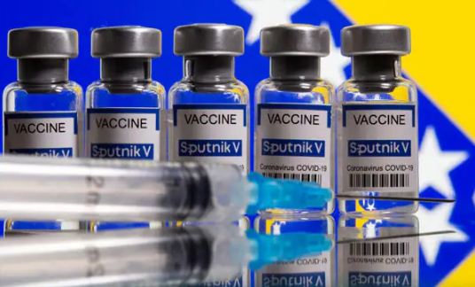 Sputinik V Price Announce in India 995 rupees for one dose