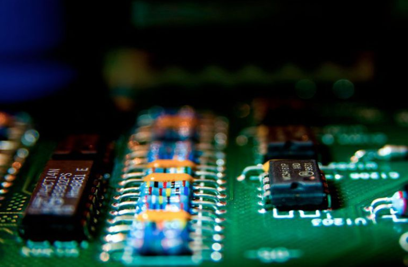 नवाचार : अल्ट्राडेंस माइक्रोचिप से चार गुना चलेगी बैटरी