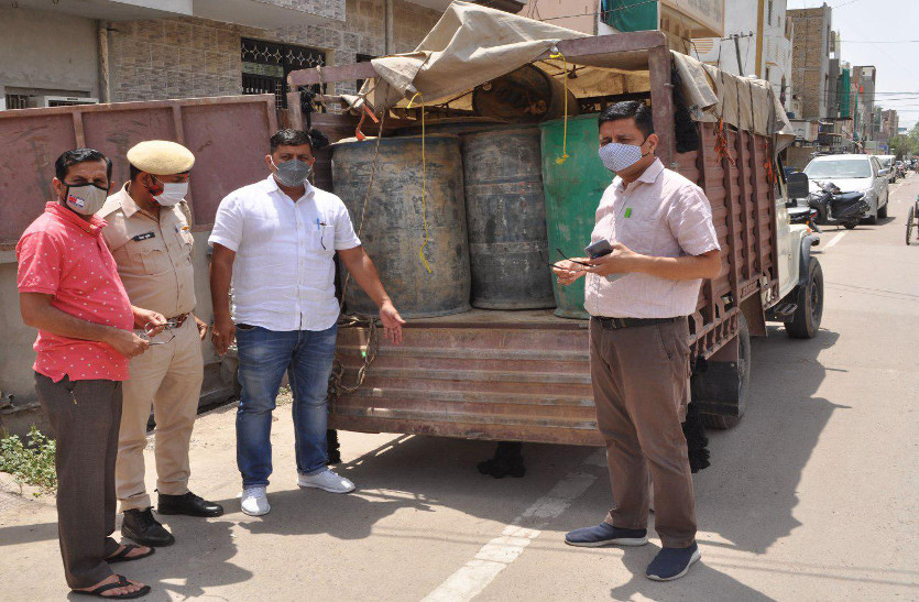 अवैध डीजल का परिवहन, रसद विभाग की टीम ने 2530 लीटर डीजल जब्त किया