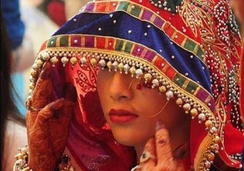 एक दुल्हन, ब्याहने पहुंचे दो दूल्हे, सारे गांव हो गया हैरान