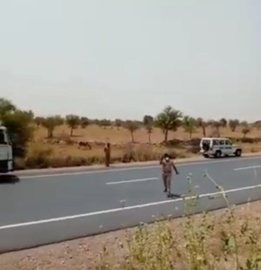 Transport Department SI was doing illegal recovery on Nagaur highway