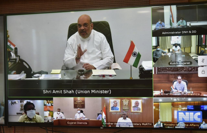 Cyclone Tauktae का खतरा बढ़ा, अमित शाह ने लिया तैयारियों का जायजा