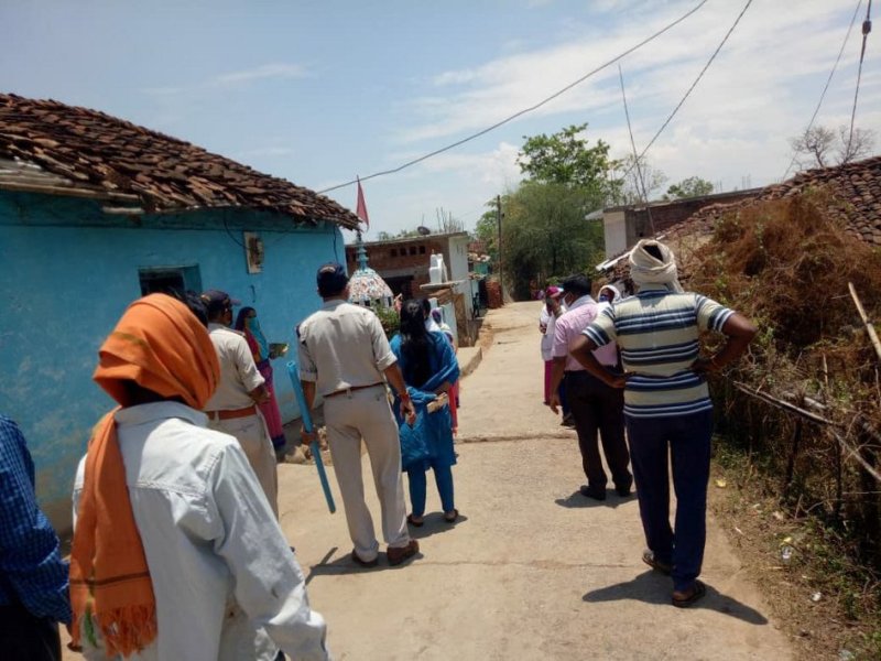 Indecency from the Kill Corona survey team, threatened to be tied up and beaten